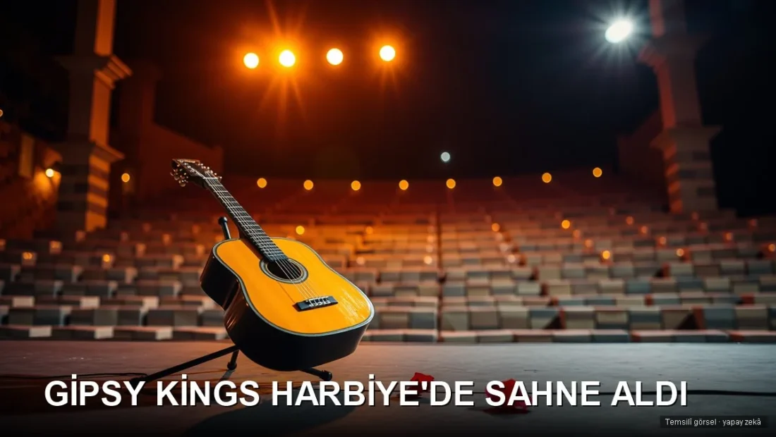 Harbiye Cemil Topuzlu Açıkhava Tiyatrosu sahnesinde flamenko gitarı ve konser ışıkları, Gipsy Kings İstanbul konseri (temsilî görsel)